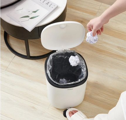 سلة مهملات دواسة سعة 11 لترًا