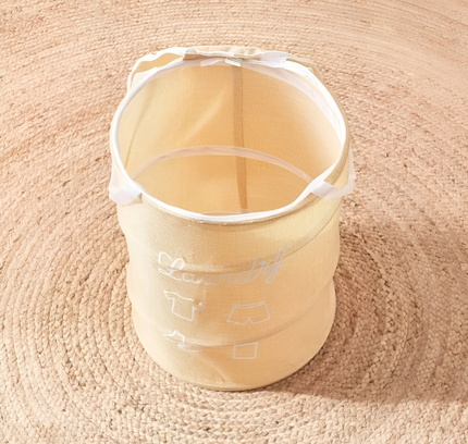 سلة غسيل قابلة للطي صغيرة