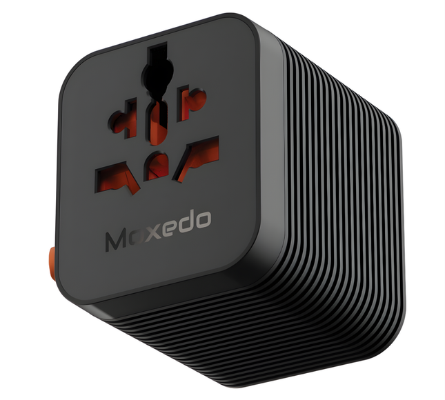 Moxedo Universal – Plug Travel Conversion Socket 2500W