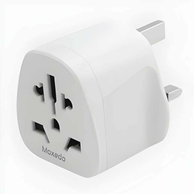 Moxedo Universal Travel Conversion Socket
