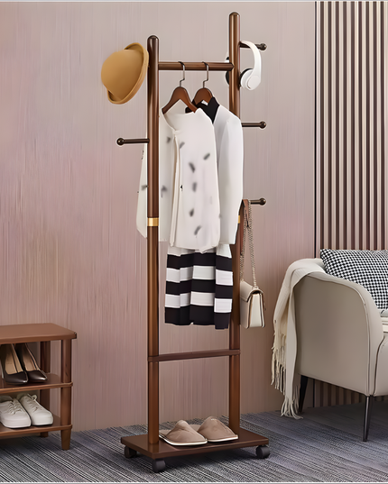 رف ملابس خشبي بعجلات