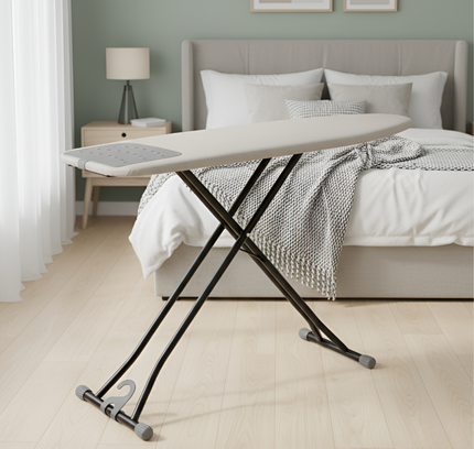 Ironing Board with Silicon Pad