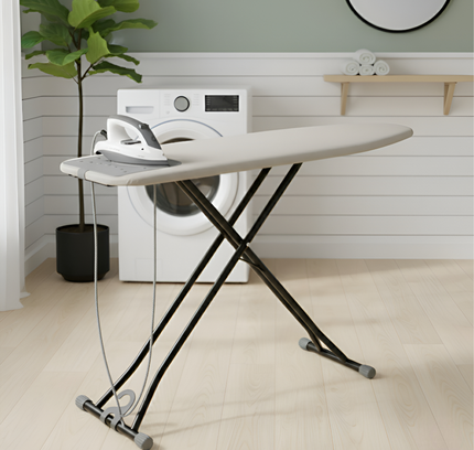 Ironing Board with Silicon Pad