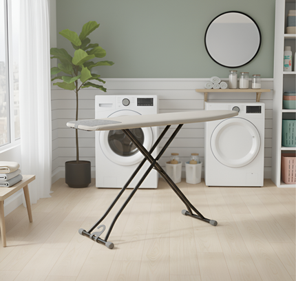 Ironing Board with Silicon Pad