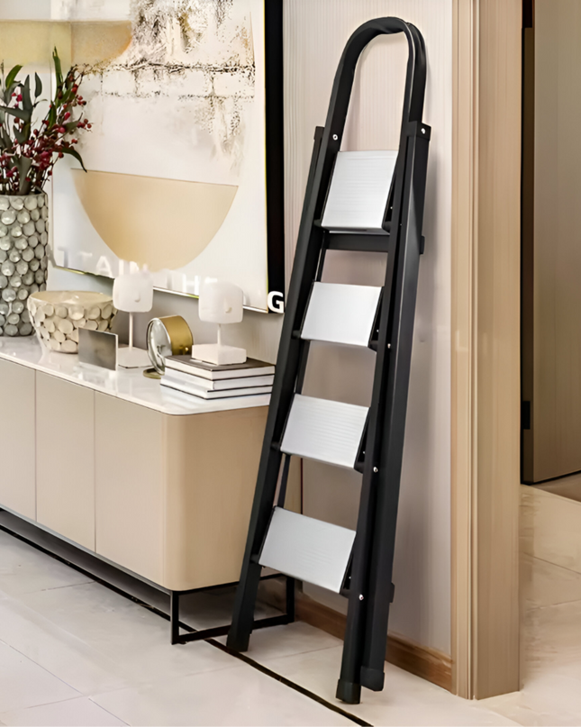 Household Aluminum Folding 4 Step Ladder