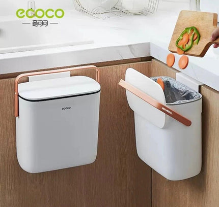 سلة المهملات المعلقة على الحائط